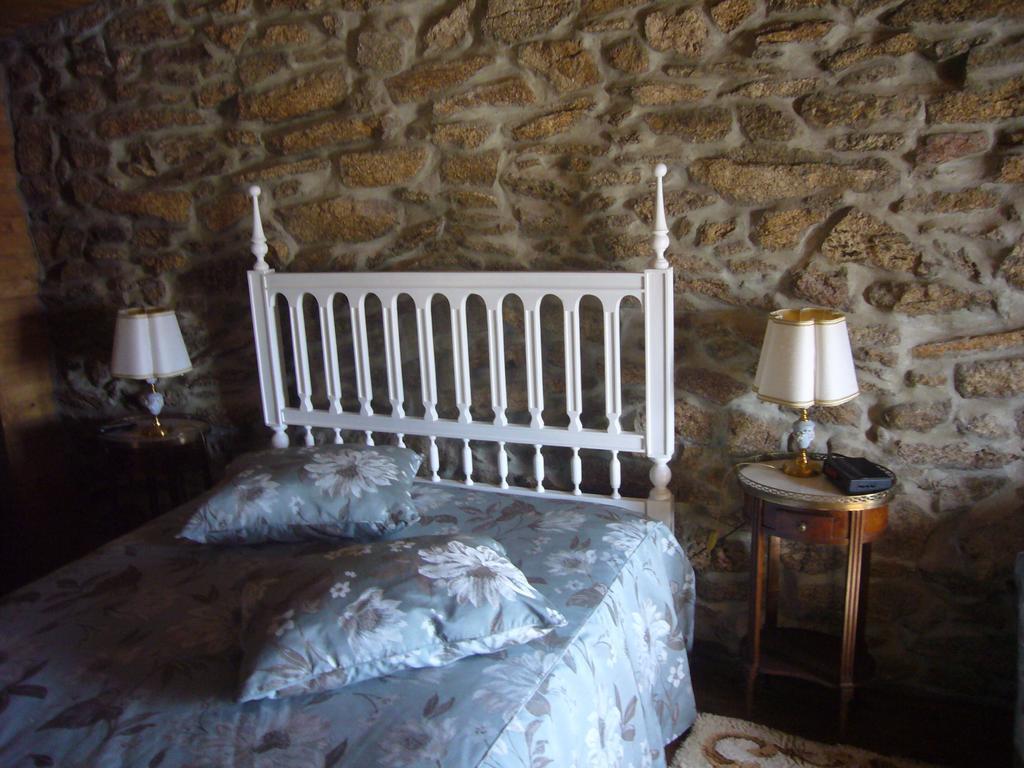 Gasthaus Casa Do Monge Leomil Zimmer foto